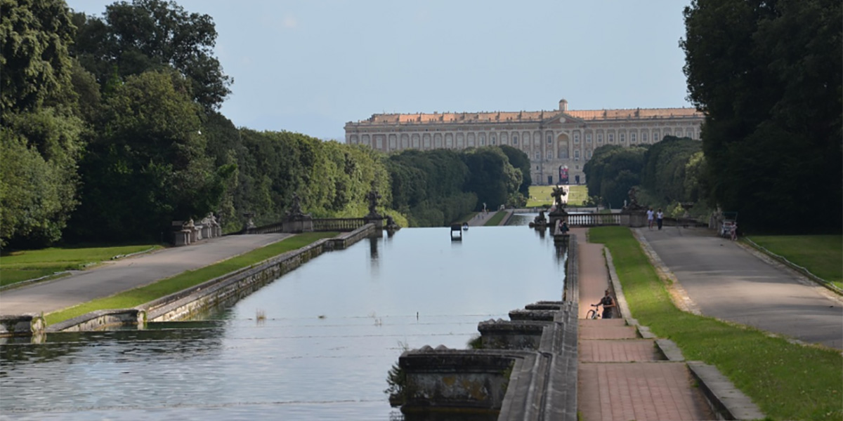 Rubava l’acqua alla Reggia di Caserta: imprenditore agricolo arrestato